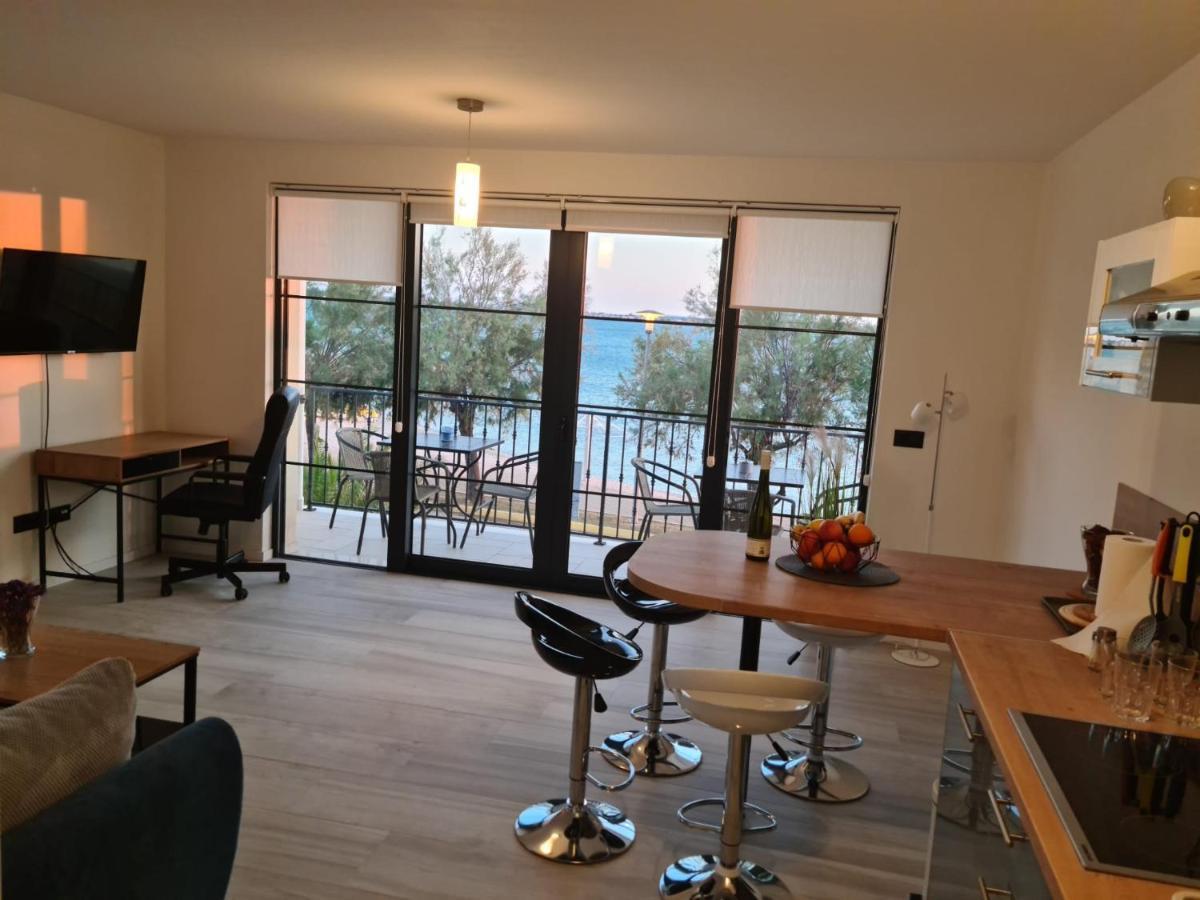 Appartments Akrapovic فرسي المظهر الخارجي الصورة