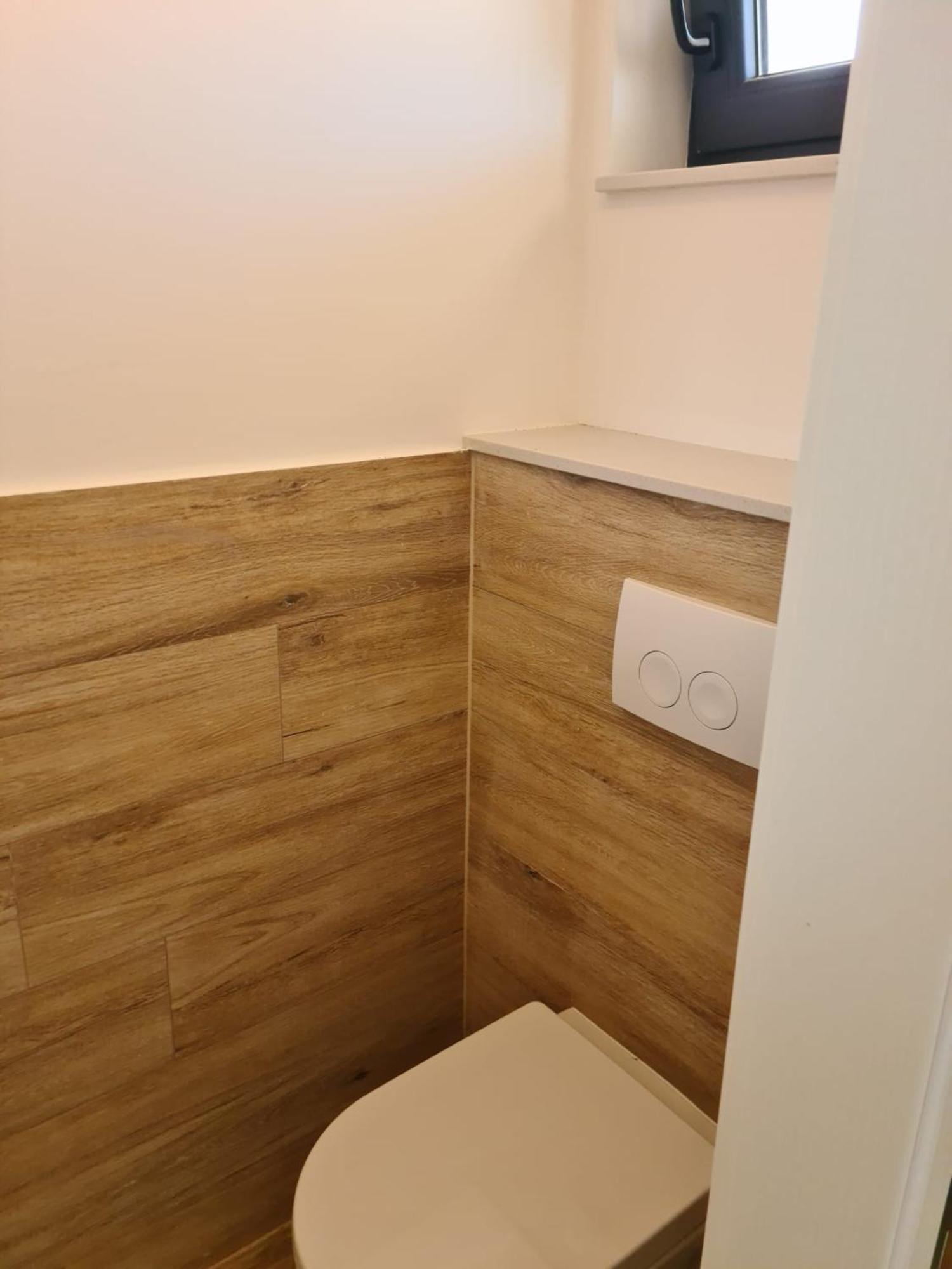 Appartments Akrapovic فرسي الغرفة الصورة